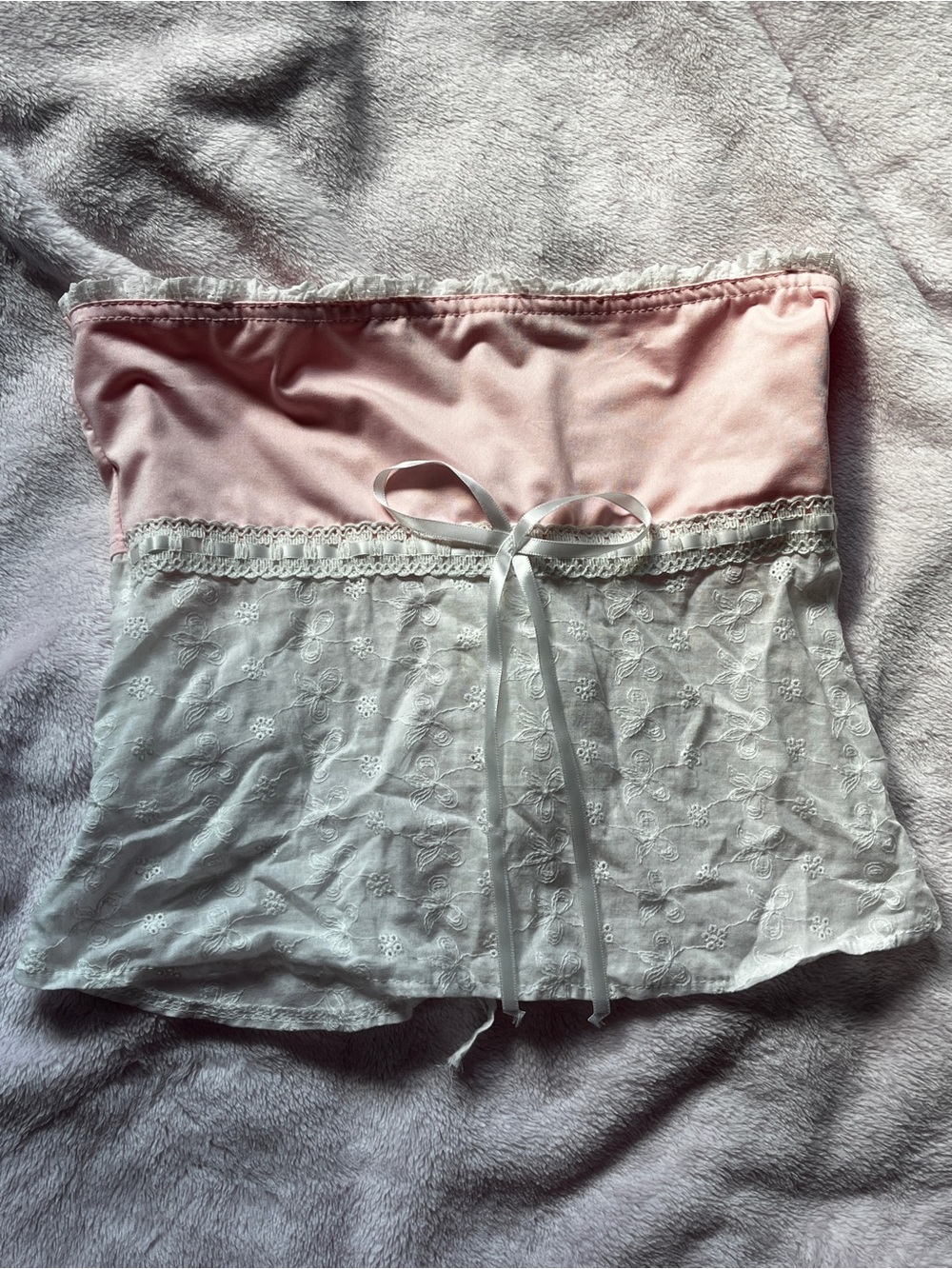 pink and white lace tube top